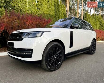 Білий Ленд Ровер Рендж Ровер, об'ємом двигуна 4.4 л та пробігом 44 тис. км за 163000 $, фото 14 на Automoto.ua