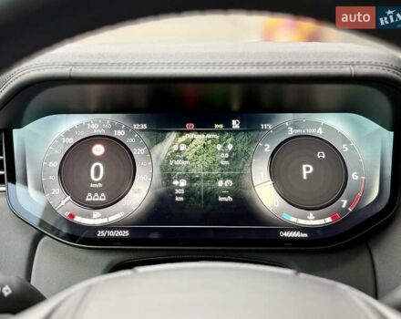 Ленд Ровер Рендж Ровер 2022 в Киеве на Automoto.ua Белый Ленд Ровер Рендж Ровер, объемом двигателя 4.4 л и пробегом 44 тыс. км за 167777 $, фото 11 на Automoto.ua