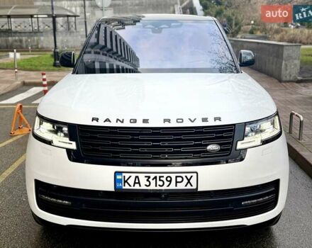 Білий Ленд Ровер Рендж Ровер, об'ємом двигуна 4.4 л та пробігом 47 тис. км за 163000 $, фото 4 на Automoto.ua
