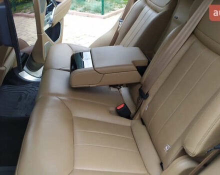 Белый Ленд Ровер Рендж Ровер, объемом двигателя 4.39 л и пробегом 115 тыс. км за 137000 $, фото 22 на Automoto.ua