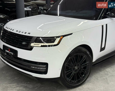 Білий Ленд Ровер Рендж Ровер, об'ємом двигуна 4.39 л та пробігом 51 тис. км за 150000 $, фото 7 на Automoto.ua