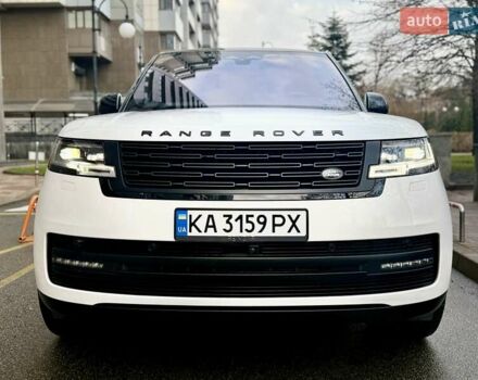 Білий Ленд Ровер Рендж Ровер, об'ємом двигуна 4.4 л та пробігом 47 тис. км за 163000 $, фото 2 на Automoto.ua