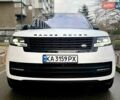 Білий Ленд Ровер Рендж Ровер, об'ємом двигуна 4.4 л та пробігом 47 тис. км за 163000 $, фото 2 на Automoto.ua