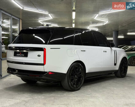 Білий Ленд Ровер Рендж Ровер, об'ємом двигуна 4.39 л та пробігом 51 тис. км за 150000 $, фото 14 на Automoto.ua