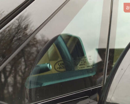 Белый Ленд Ровер Рендж Ровер, объемом двигателя 4.39 л и пробегом 115 тыс. км за 137000 $, фото 41 на Automoto.ua