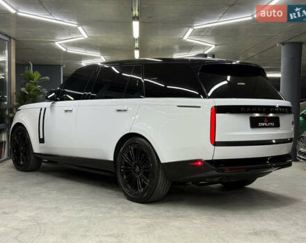 Білий Ленд Ровер Рендж Ровер, об'ємом двигуна 4.39 л та пробігом 51 тис. км за 150000 $, фото 10 на Automoto.ua