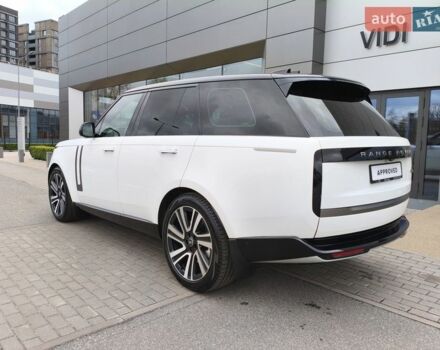 Білий Ленд Ровер Рендж Ровер, об'ємом двигуна 4.39 л та пробігом 72 тис. км за 149219 $, фото 7 на Automoto.ua