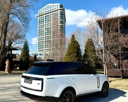 Белый Ленд Ровер Рендж Ровер, объемом двигателя 3 л и пробегом 46 тыс. км за 175000 $, фото 7 на Automoto.ua