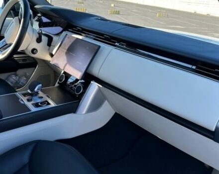 Білий Ленд Ровер Рендж Ровер, об'ємом двигуна 3 л та пробігом 80 тис. км за 150000 $, фото 29 на Automoto.ua