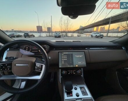 Белый Ленд Ровер Рендж Ровер, объемом двигателя 4.39 л и пробегом 56 тыс. км за 155000 $, фото 9 на Automoto.ua