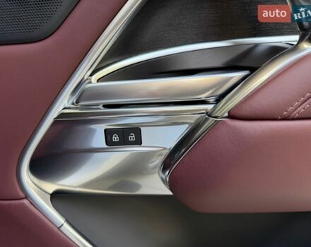 Белый Ленд Ровер Рендж Ровер, объемом двигателя 3 л и пробегом 46 тыс. км за 175000 $, фото 39 на Automoto.ua