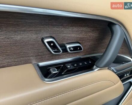 Белый Ленд Ровер Рендж Ровер, объемом двигателя 4.39 л и пробегом 48 тыс. км за 179000 $, фото 29 на Automoto.ua