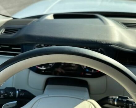 Білий Ленд Ровер Рендж Ровер, об'ємом двигуна 3 л та пробігом 80 тис. км за 150000 $, фото 26 на Automoto.ua