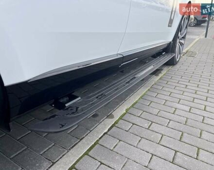 Белый Ленд Ровер Рендж Ровер, объемом двигателя 4.39 л и пробегом 48 тыс. км за 179000 $, фото 34 на Automoto.ua