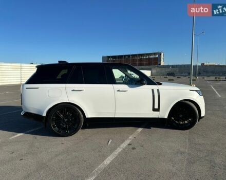 Білий Ленд Ровер Рендж Ровер, об'ємом двигуна 3 л та пробігом 80 тис. км за 150000 $, фото 65 на Automoto.ua