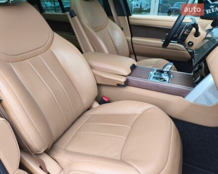 Білий Ленд Ровер Рендж Ровер, об'ємом двигуна 4.39 л та пробігом 72 тис. км за 149219 $, фото 66 на Automoto.ua