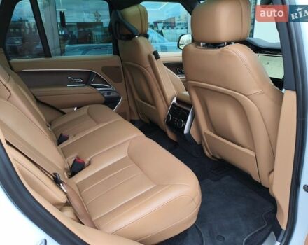 Білий Ленд Ровер Рендж Ровер, об'ємом двигуна 4.39 л та пробігом 72 тис. км за 149219 $, фото 64 на Automoto.ua