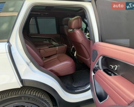 Белый Ленд Ровер Рендж Ровер, объемом двигателя 3 л и пробегом 46 тыс. км за 175000 $, фото 43 на Automoto.ua