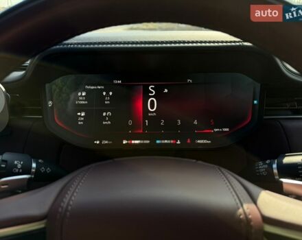 Белый Ленд Ровер Рендж Ровер, объемом двигателя 3 л и пробегом 46 тыс. км за 175000 $, фото 65 на Automoto.ua