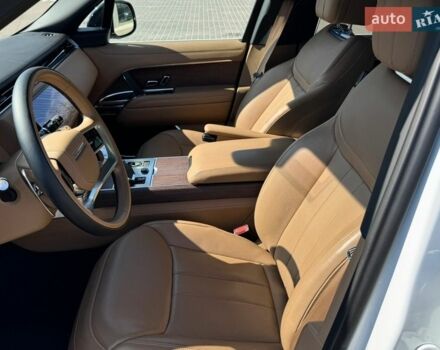 Білий Ленд Ровер Рендж Ровер, об'ємом двигуна 3 л та пробігом 18 тис. км за 175000 $, фото 11 на Automoto.ua