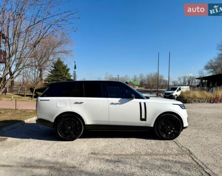 Белый Ленд Ровер Рендж Ровер, объемом двигателя 3 л и пробегом 46 тыс. км за 175000 $, фото 6 на Automoto.ua