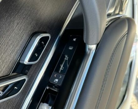 Білий Ленд Ровер Рендж Ровер, об'ємом двигуна 3 л та пробігом 80 тис. км за 150000 $, фото 60 на Automoto.ua