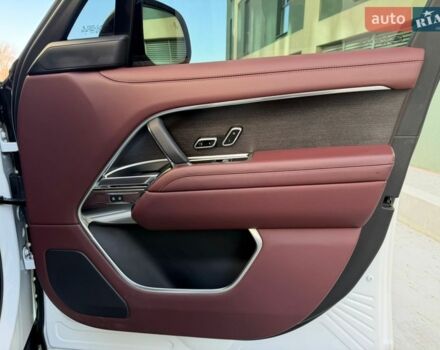 Белый Ленд Ровер Рендж Ровер, объемом двигателя 3 л и пробегом 46 тыс. км за 175000 $, фото 49 на Automoto.ua