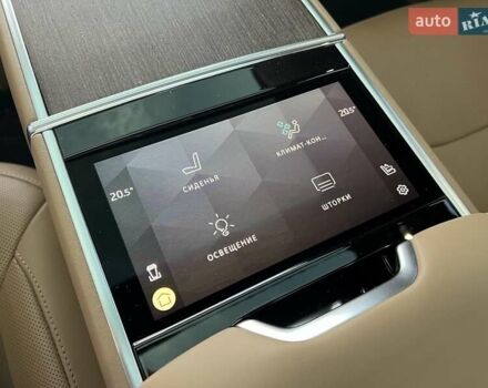 Белый Ленд Ровер Рендж Ровер, объемом двигателя 4.39 л и пробегом 48 тыс. км за 179000 $, фото 30 на Automoto.ua