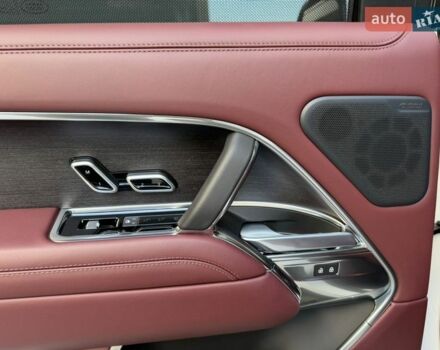 Белый Ленд Ровер Рендж Ровер, объемом двигателя 3 л и пробегом 46 тыс. км за 175000 $, фото 34 на Automoto.ua