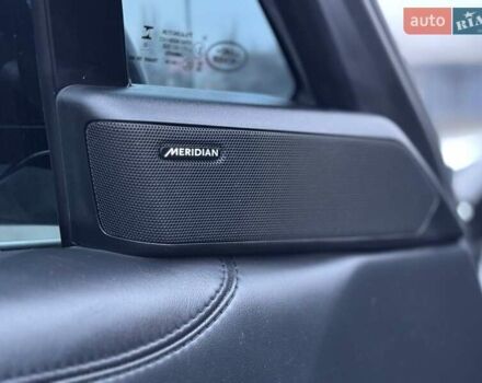 Белый Ленд Ровер Рендж Ровер, объемом двигателя 4.39 л и пробегом 20 тыс. км за 156000 $, фото 19 на Automoto.ua