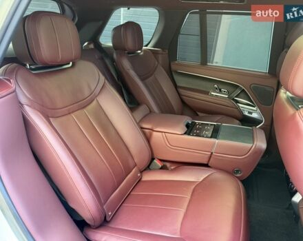 Белый Ленд Ровер Рендж Ровер, объемом двигателя 3 л и пробегом 46 тыс. км за 175000 $, фото 45 на Automoto.ua