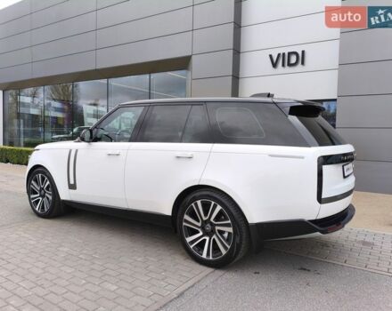 Білий Ленд Ровер Рендж Ровер, об'ємом двигуна 4.39 л та пробігом 72 тис. км за 149219 $, фото 6 на Automoto.ua