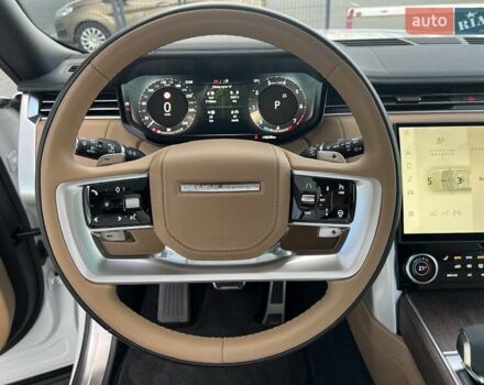 Белый Ленд Ровер Рендж Ровер, объемом двигателя 4.39 л и пробегом 48 тыс. км за 179000 $, фото 14 на Automoto.ua