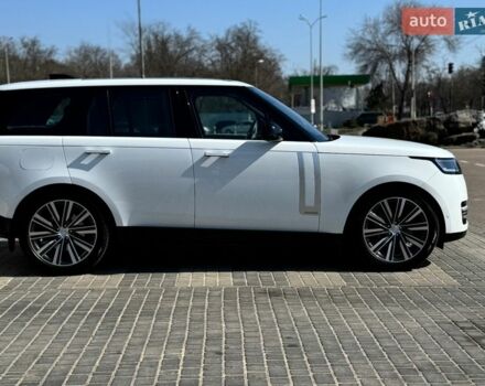 Білий Ленд Ровер Рендж Ровер, об'ємом двигуна 3 л та пробігом 18 тис. км за 175000 $, фото 3 на Automoto.ua
