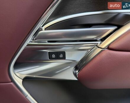 Белый Ленд Ровер Рендж Ровер, объемом двигателя 3 л и пробегом 46 тыс. км за 175000 $, фото 51 на Automoto.ua