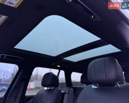 Белый Ленд Ровер Рендж Ровер, объемом двигателя 4.39 л и пробегом 20 тыс. км за 156000 $, фото 29 на Automoto.ua