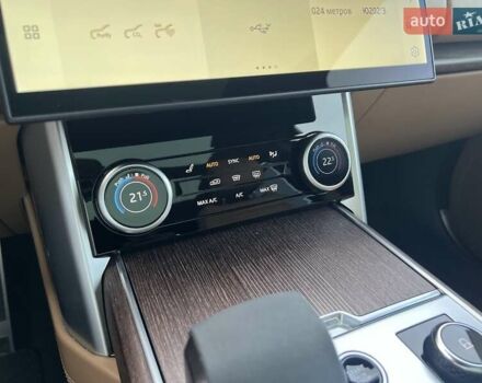 Белый Ленд Ровер Рендж Ровер, объемом двигателя 4.39 л и пробегом 48 тыс. км за 179000 $, фото 20 на Automoto.ua