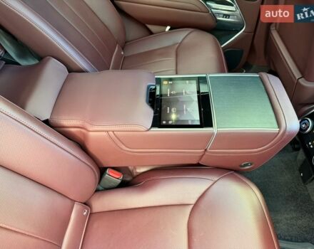 Белый Ленд Ровер Рендж Ровер, объемом двигателя 3 л и пробегом 46 тыс. км за 175000 $, фото 46 на Automoto.ua