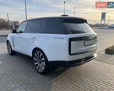 Белый Ленд Ровер Рендж Ровер, объемом двигателя 4.39 л и пробегом 48 тыс. км за 179000 $, фото 4 на Automoto.ua