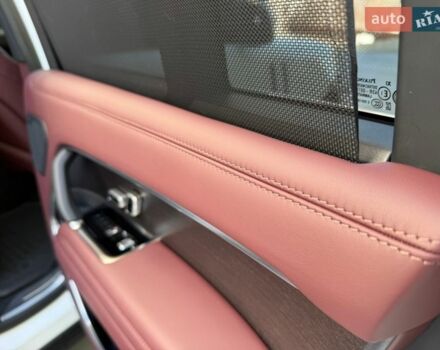 Белый Ленд Ровер Рендж Ровер, объемом двигателя 3 л и пробегом 46 тыс. км за 175000 $, фото 41 на Automoto.ua