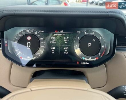 Белый Ленд Ровер Рендж Ровер, объемом двигателя 4.39 л и пробегом 48 тыс. км за 179000 $, фото 13 на Automoto.ua