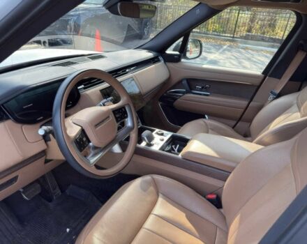 Белый Ленд Ровер Рендж Ровер, объемом двигателя 4.4 л и пробегом 27 тыс. км за 74000 $, фото 7 на Automoto.ua