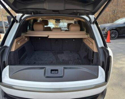 Белый Ленд Ровер Рендж Ровер, объемом двигателя 4.4 л и пробегом 27 тыс. км за 74000 $, фото 10 на Automoto.ua