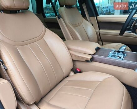 Білий Ленд Ровер Рендж Ровер, об'ємом двигуна 4.39 л та пробігом 72 тис. км за 149219 $, фото 67 на Automoto.ua