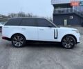Белый Ленд Ровер Рендж Ровер, объемом двигателя 4.39 л и пробегом 20 тыс. км за 156000 $, фото 10 на Automoto.ua