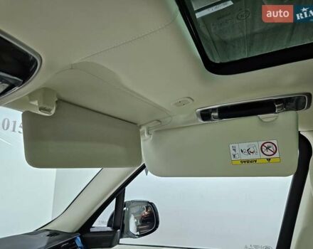 Белый Ленд Ровер Рендж Ровер, объемом двигателя 4.4 л и пробегом 1 тыс. км за 352923 $, фото 65 на Automoto.ua