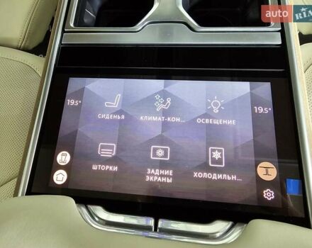 Белый Ленд Ровер Рендж Ровер, объемом двигателя 4.4 л и пробегом 1 тыс. км за 352923 $, фото 28 на Automoto.ua