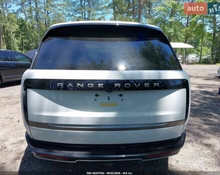 Белый Ленд Ровер Рендж Ровер, объемом двигателя 4.39 л и пробегом 25 тыс. км за 40000 $, фото 6 на Automoto.ua
