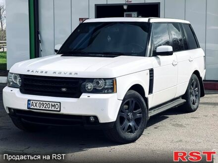Белый Ленд Ровер Рендж Ровер, объемом двигателя 4.4 л и пробегом 320 тыс. км за 9999 $, фото 1 на Automoto.ua