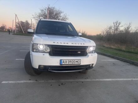 Білий Ленд Ровер Рендж Ровер, об'ємом двигуна 4.4 л та пробігом 400 тис. км за 8999 $, фото 1 на Automoto.ua